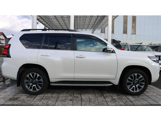 Toyota Land Cruiser Prado 9