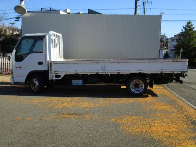 Isuzu Elf 6