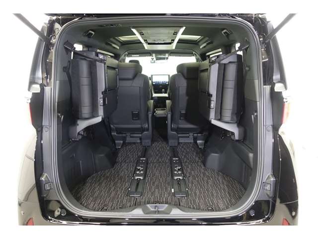 Toyota Alphard 9
