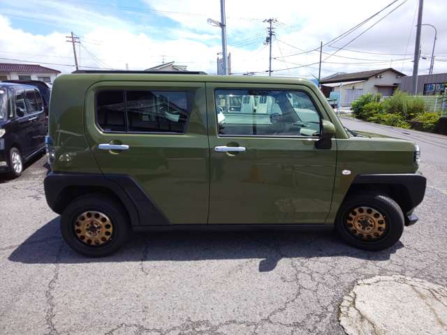 Daihatsu Taft 9