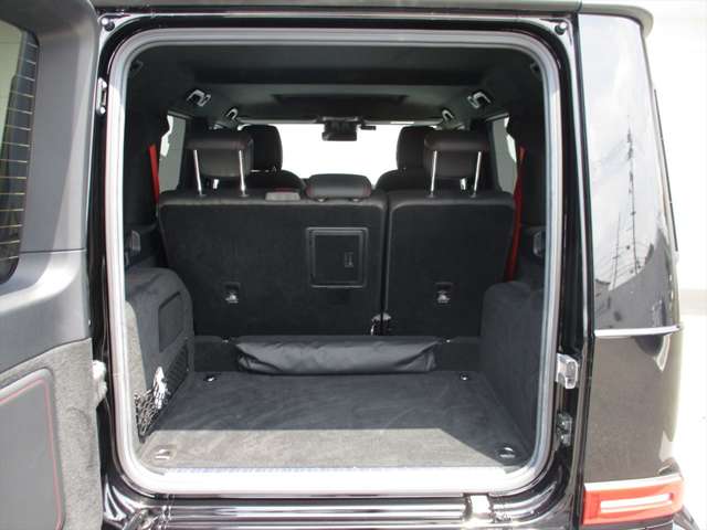 Mercedes-Benz G-Class 9