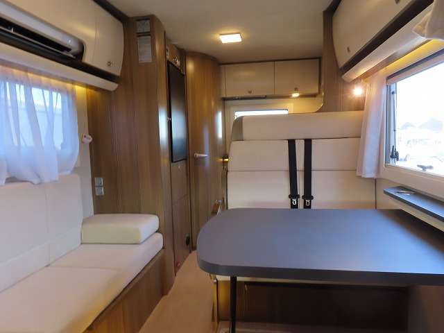 Toyota Camroad 3