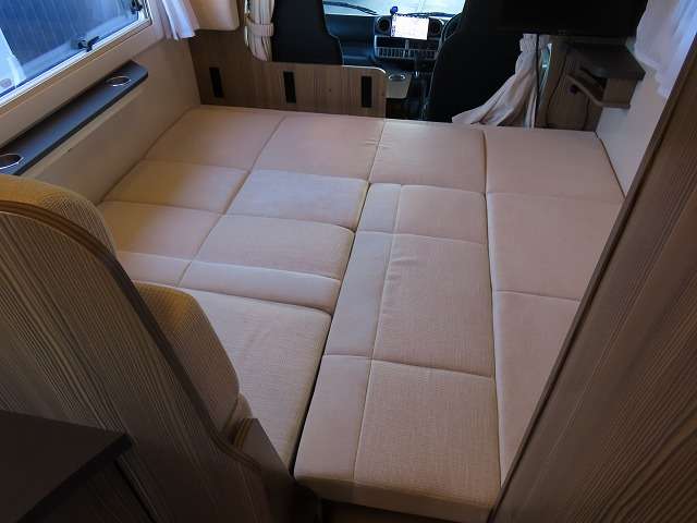 Toyota Camroad 5