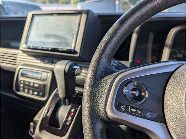 Honda N-VAN 12