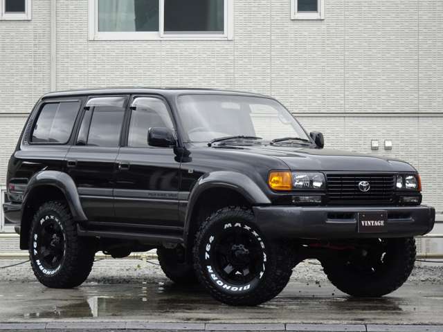 Toyota Land Cruiser 80 6