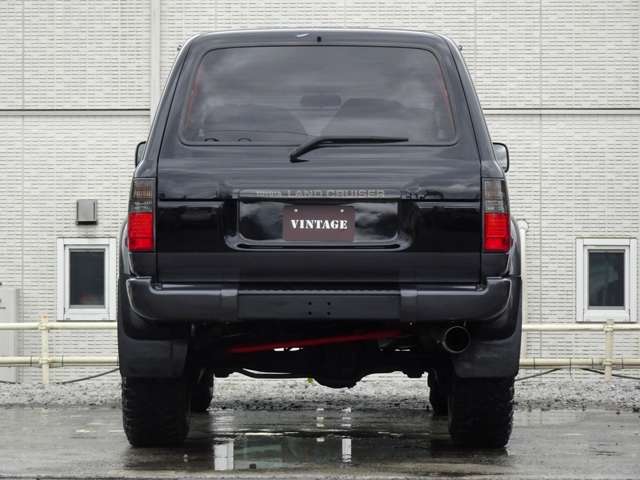 Toyota Land Cruiser 80 10