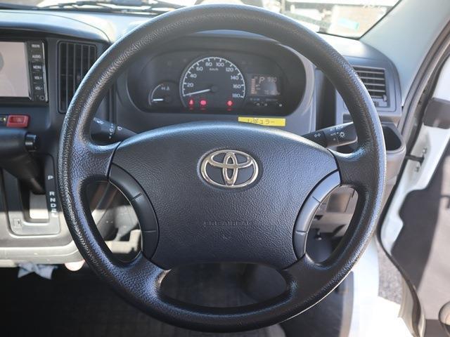Toyota Town Ace Truck 4