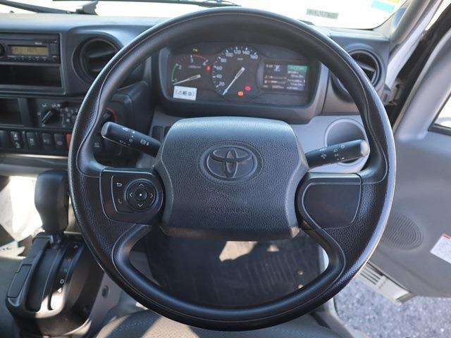 Toyota Dyna 4