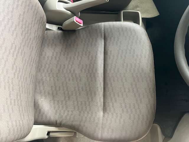 Nissan NV100 Clipper 11