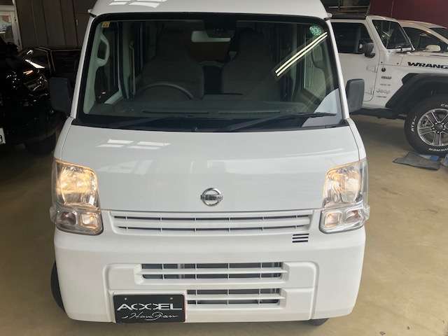 Nissan NV100 Clipper 3