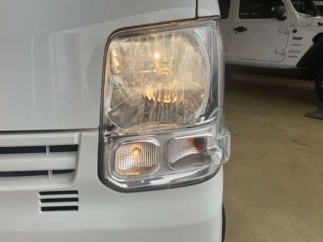 Nissan NV100 Clipper 4