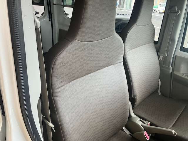 Nissan NV100 Clipper 10