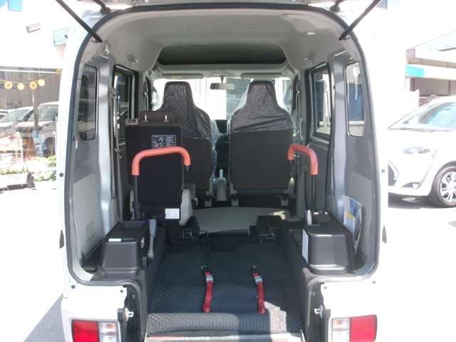 Suzuki Every 11
