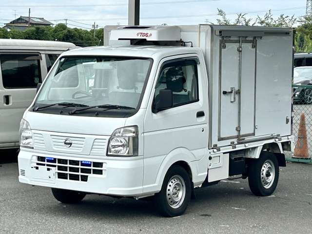 Nissan NT100 Clipper 8