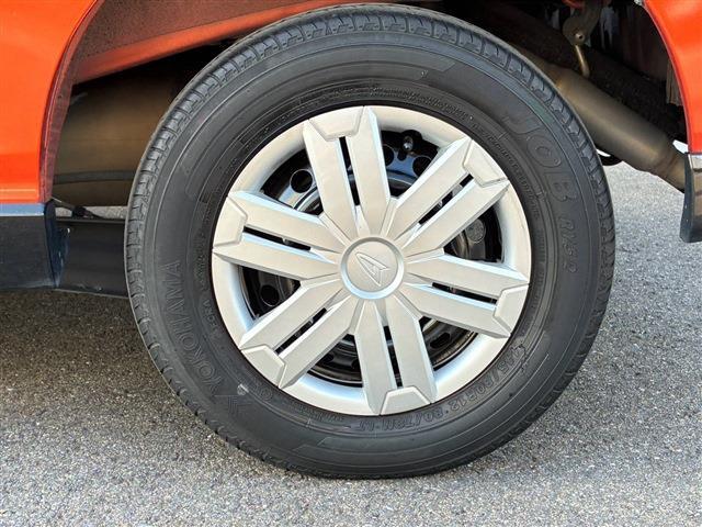 Daihatsu Atrai Deck Van 11