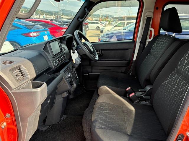 Daihatsu Atrai Deck Van 12