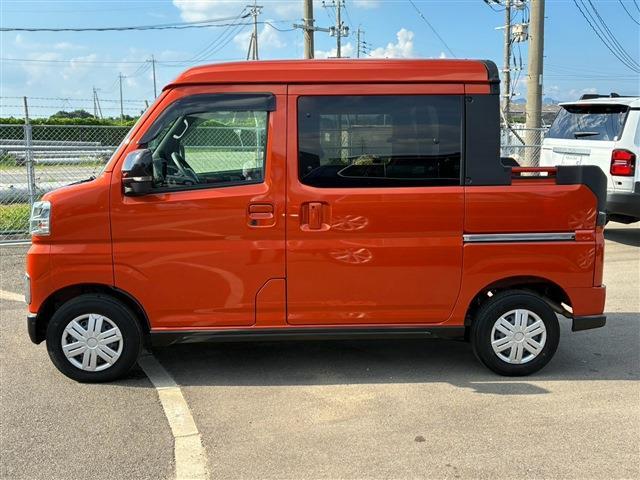 Daihatsu Atrai Deck Van 9
