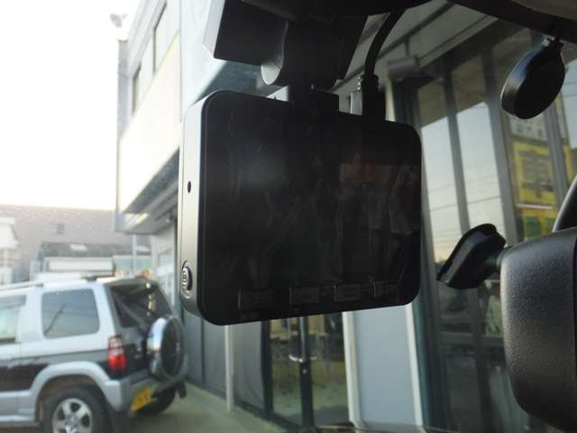 Mitsubishi Pajero Mini 3