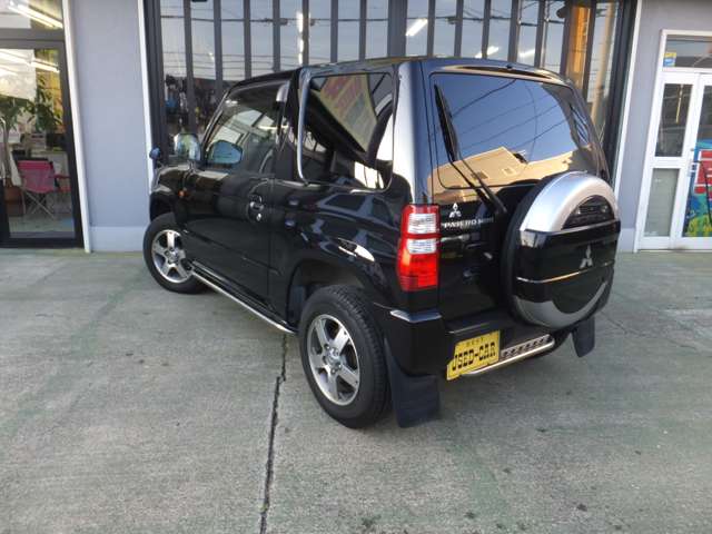Mitsubishi Pajero Mini 10