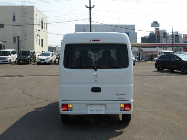 Suzuki Every 6
