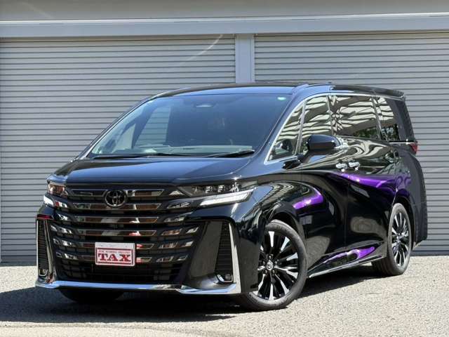 Toyota Vellfire 2