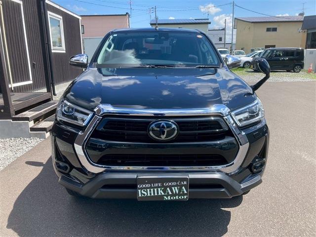 Toyota Hilux 4
