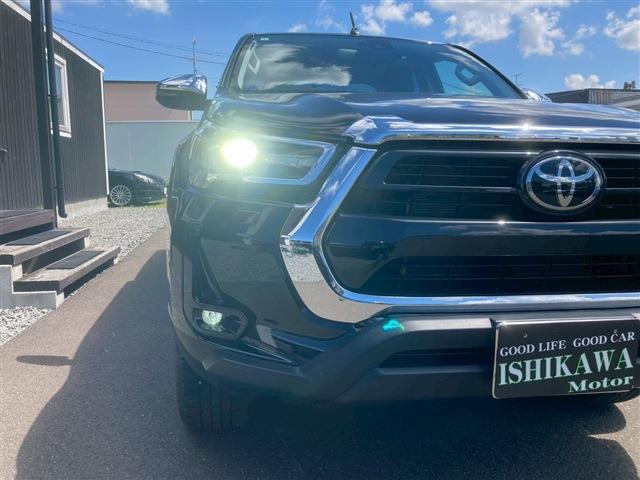 Toyota Hilux 6