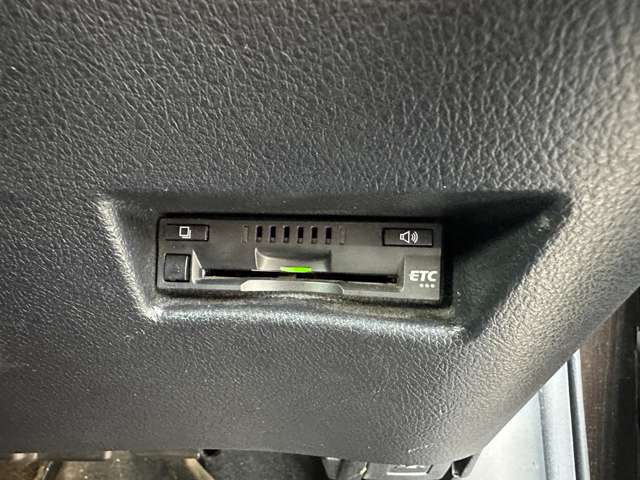 Toyota Sienta 7