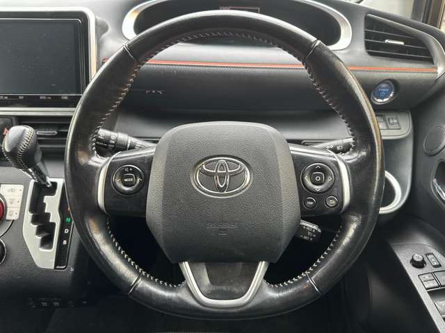 Toyota Sienta 8