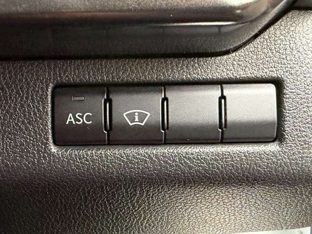 Lexus UX 4