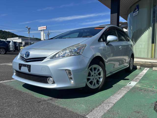 Toyota Prius α 2