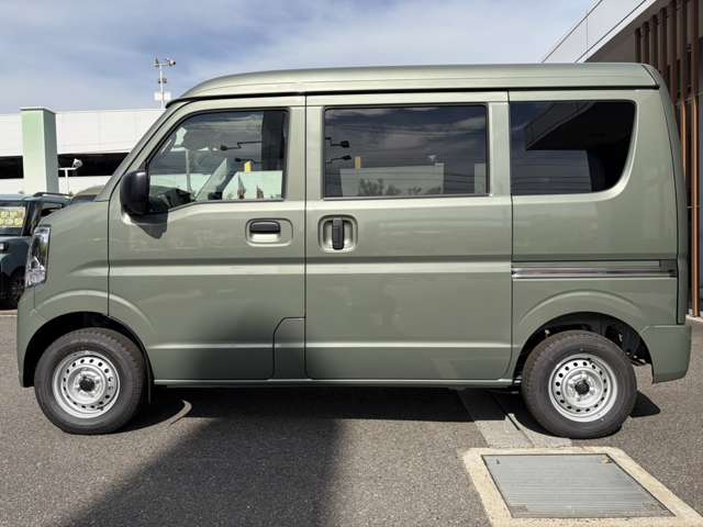 Suzuki Every 12