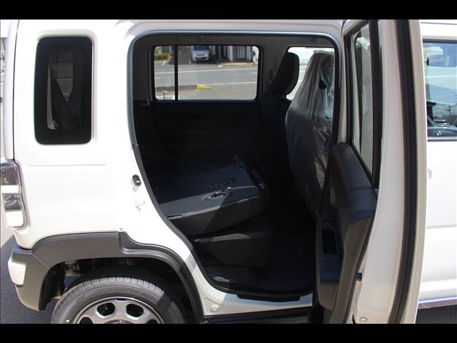Suzuki Hustler 11