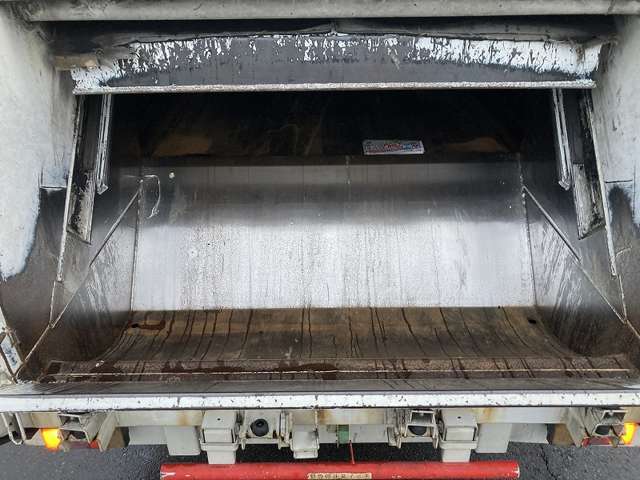 UD Trucks Condor 3