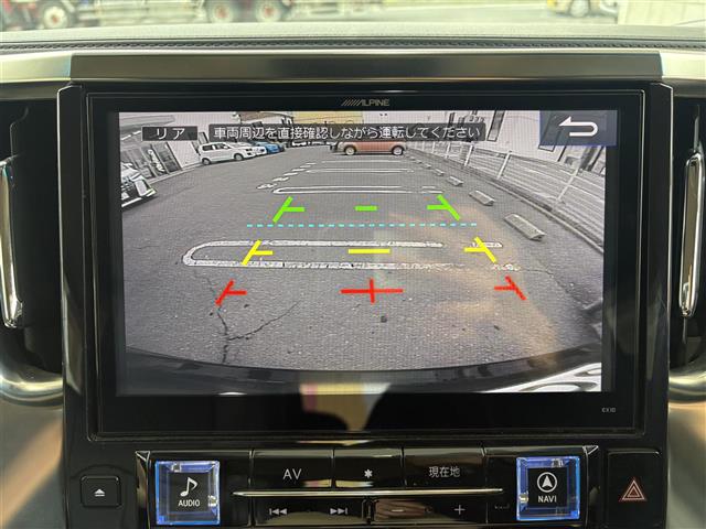 Toyota Alphard 8