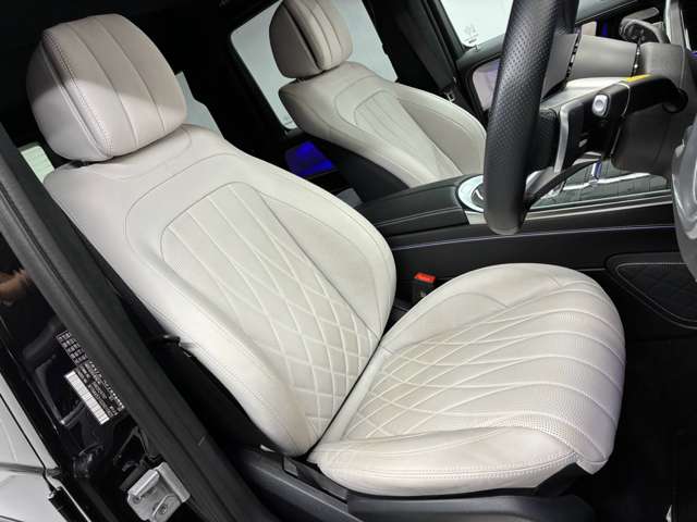 Mercedes-Benz G-Class 3