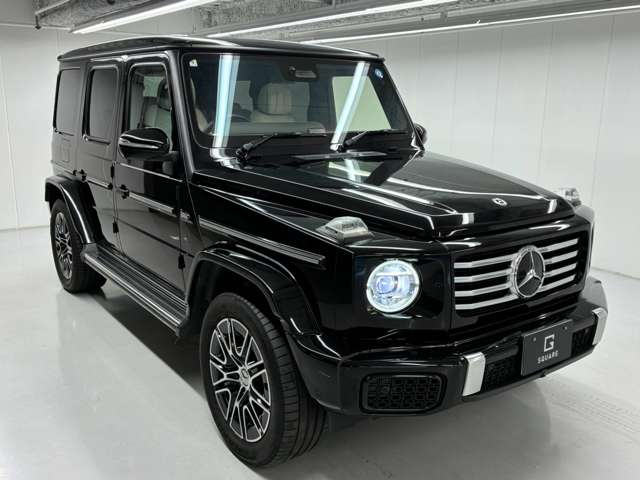 Mercedes-Benz G-Class 8