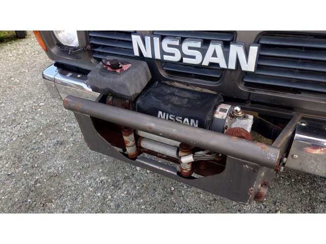 Nissan Safari 11