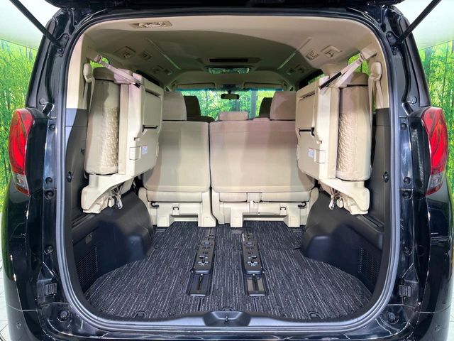 Toyota Alphard 11