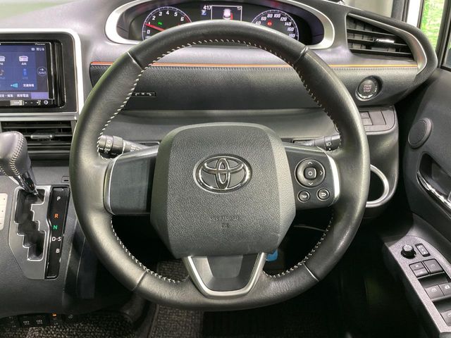 Toyota Sienta 12