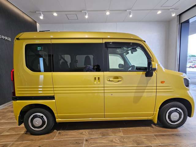 Honda N-VAN 8