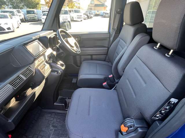 Honda N-VAN 10