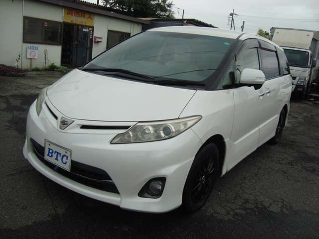 Toyota Estima 8