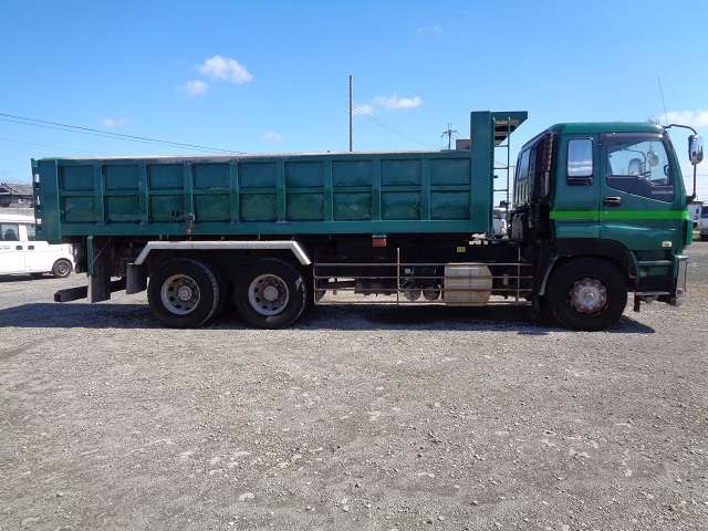 Isuzu Giga 5