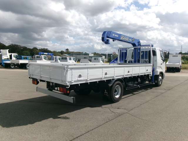Mitsubishi Fuso Fighter 7