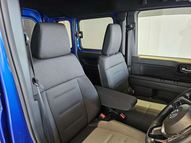 Honda N-VAN 9