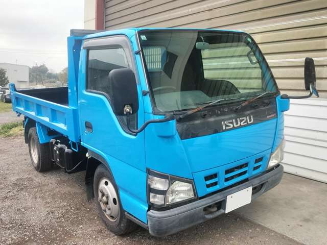 Isuzu Elf 7