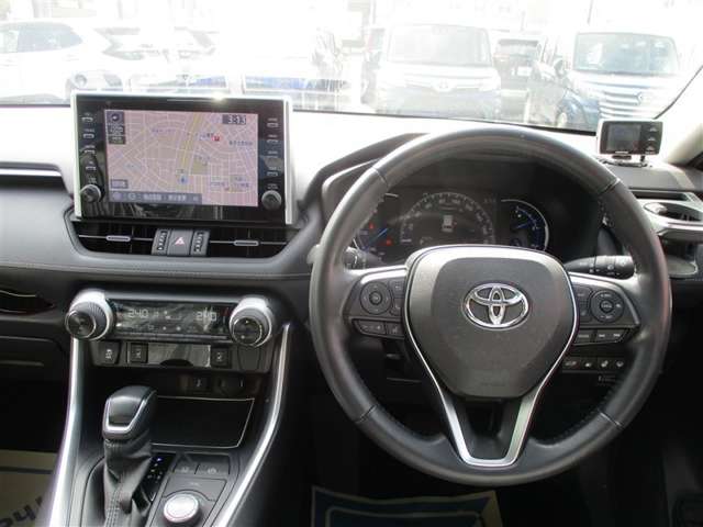Toyota RAV4 8