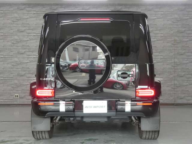 Mercedes-Benz G-Class 4