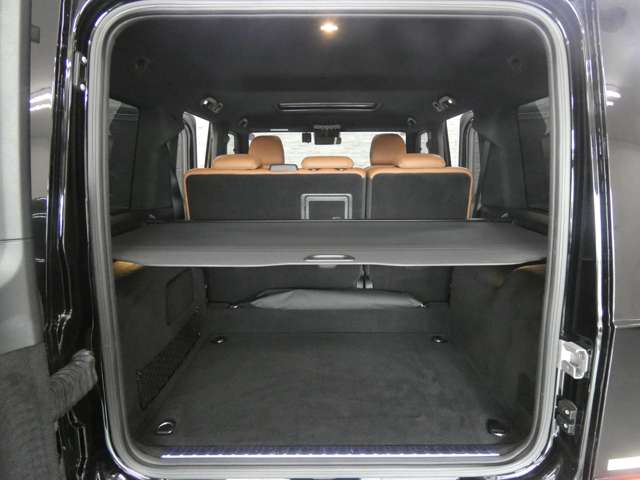 Mercedes-Benz G-Class 8